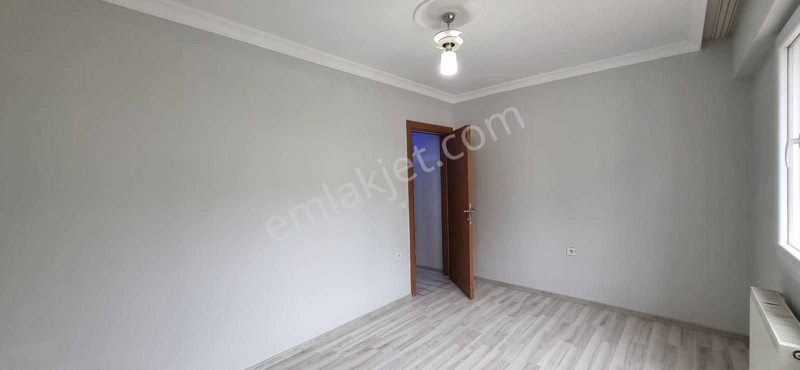 Geniş 3+1 Menemen Uğurmumcu Mahallesinde Devlet Hastanesi Yakını - Görsel 30