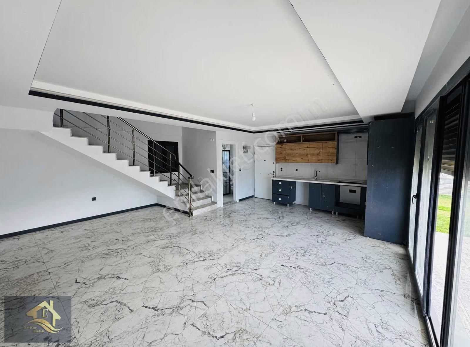 Kuşadası Davutlar'da Tek Müstakil Özel Havuzlu 3+1 Villa - Görsel 5