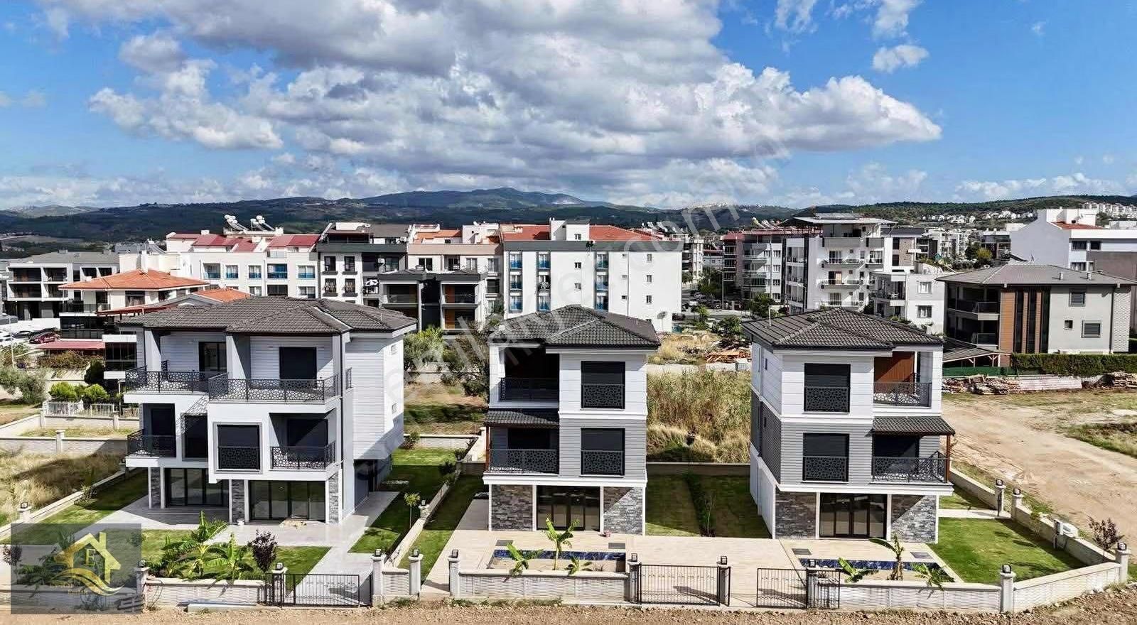 Kuşadası Davutlar'da Tek Müstakil Özel Havuzlu 3+1 Villa - Görsel 9