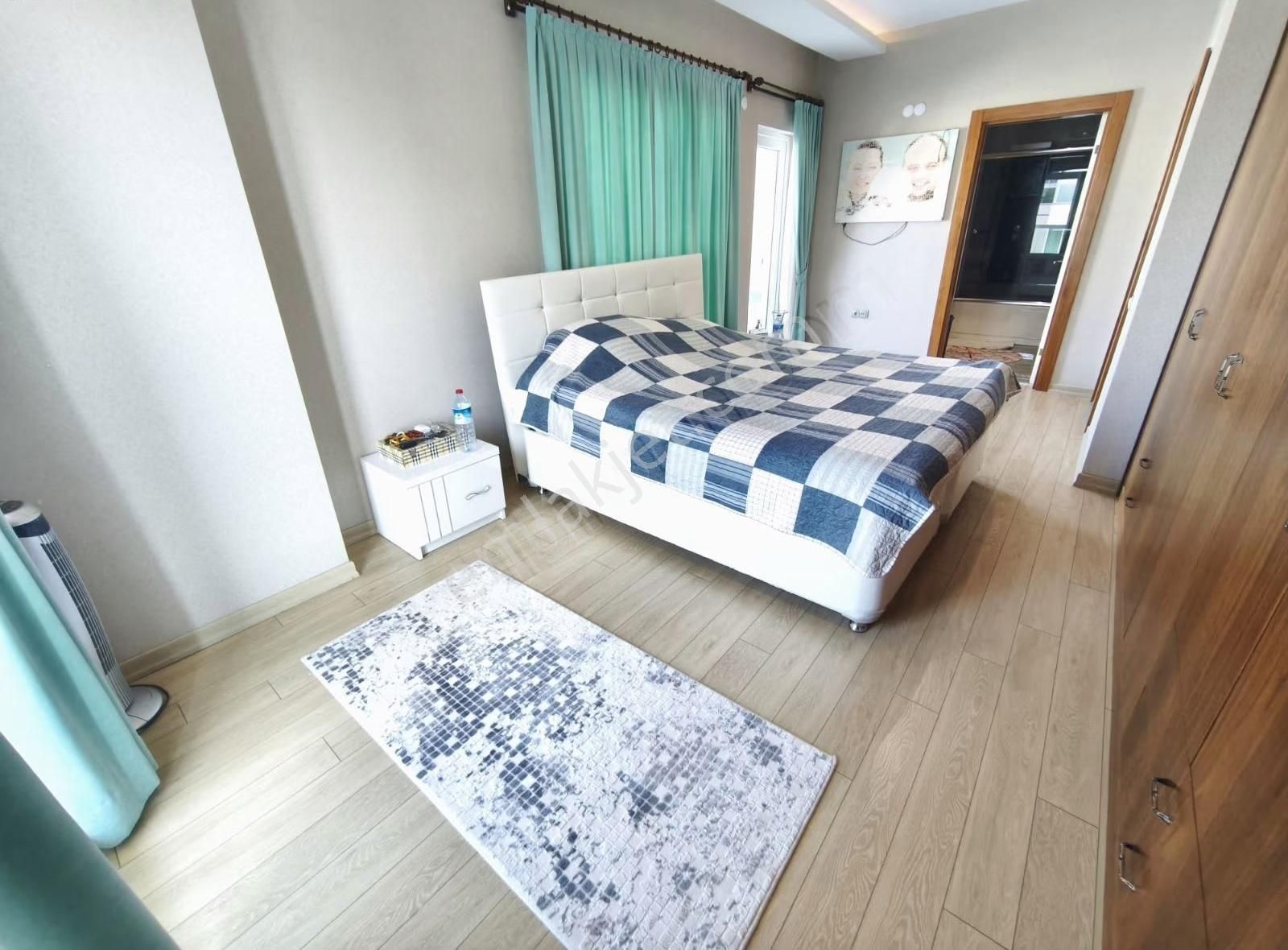 6+2 Ultra Lüks Satılık Daire - Görsel 2