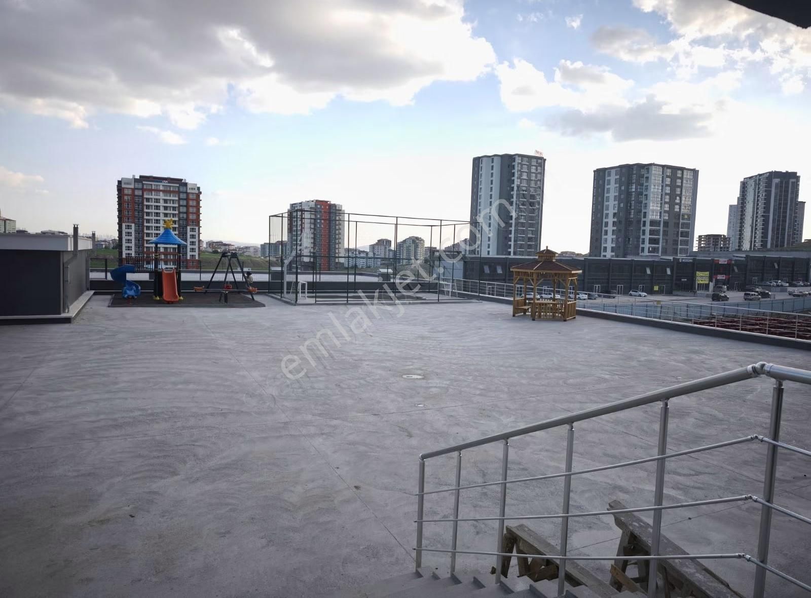 Bağımsız Mutfaklı Ebeveyn Banyolu K.otoparklı Ara Kat Sıfır 2+1 - Görsel 9