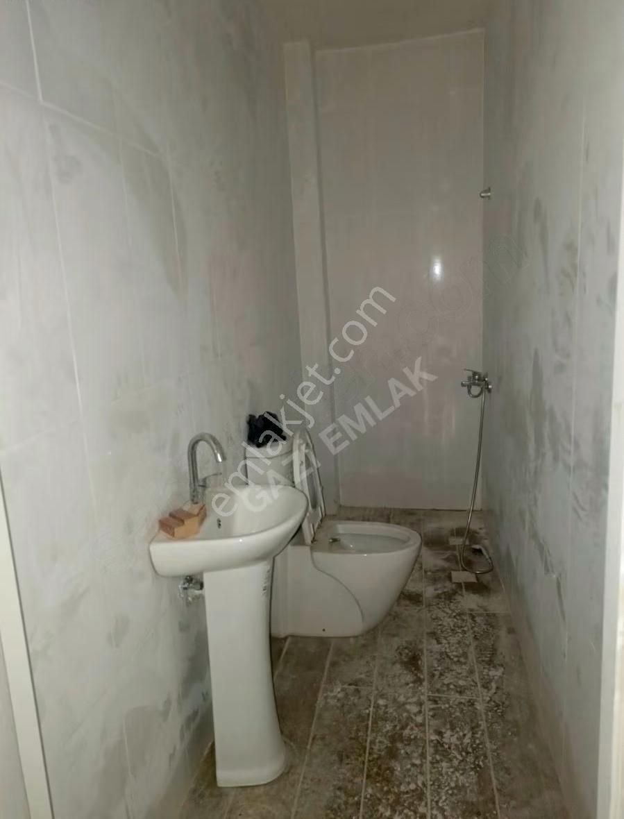 ""gazi Emlak""3 Ofis + Dükkan Tek Tek Veya Komple Her Biri 183 M - Görsel 17