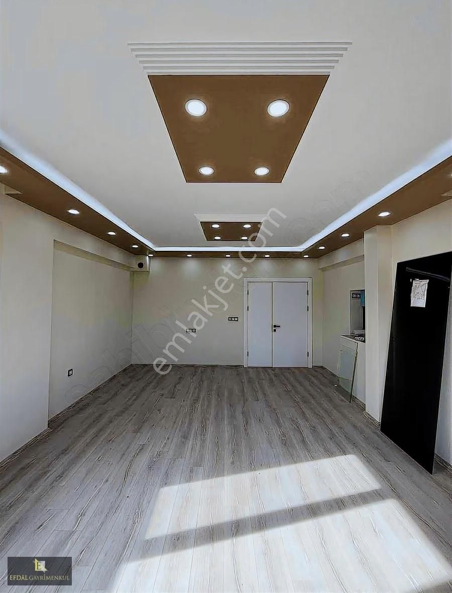 Camili Mahallesinde Satılık 4+1 Müstakil Bağımsız Villa - Görsel 11