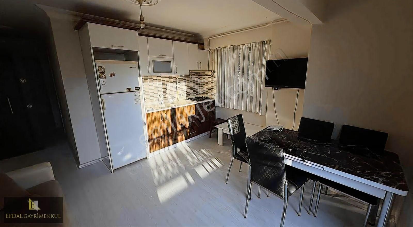 Tunatan'da Eşyalı Kiralık 2+1 Apart Daire - Görsel 2