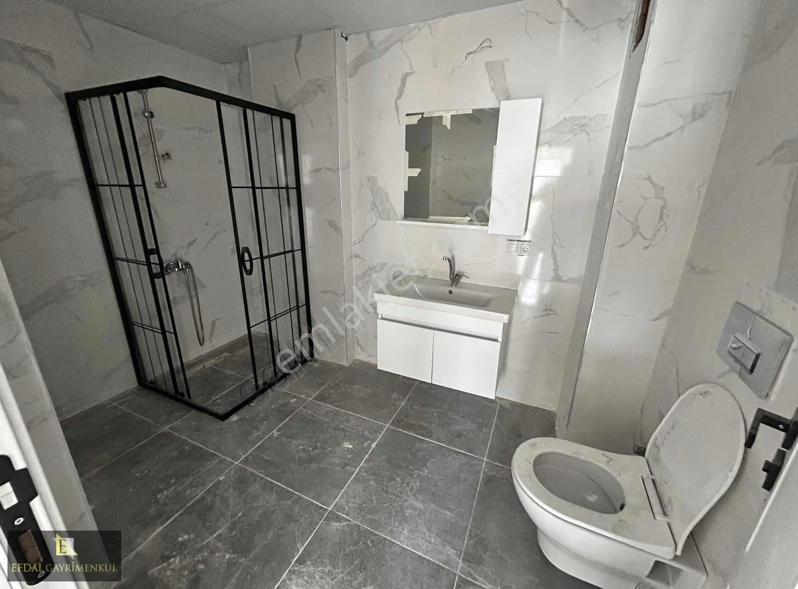 Kiracılı Satılık Daire - Görsel 3