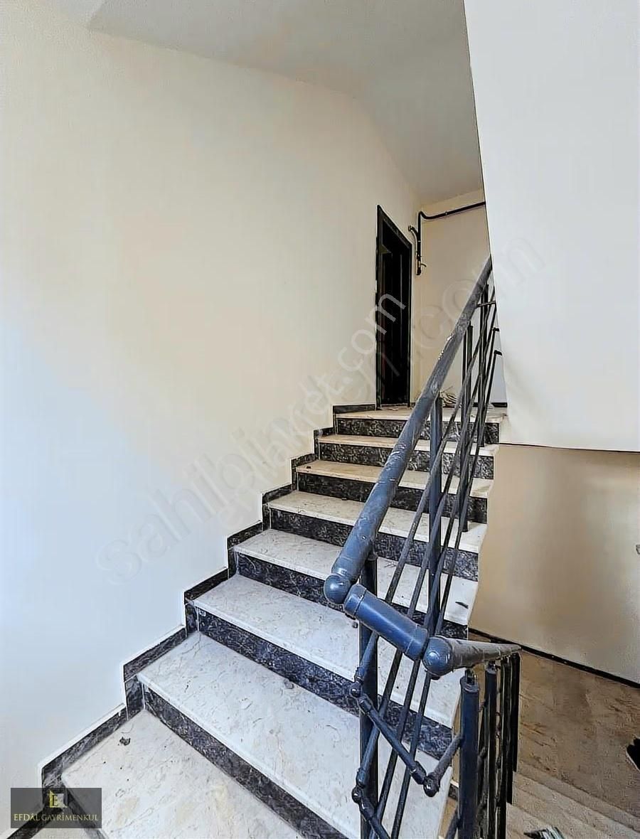 Arifiye Fatih Mah. 3+1 Ara Katta Satılık Daire - Görsel 22