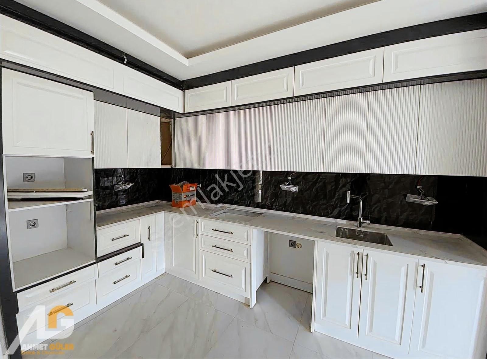 S.eyyubi'de Lüks 3.5+1 Geniş Daireler