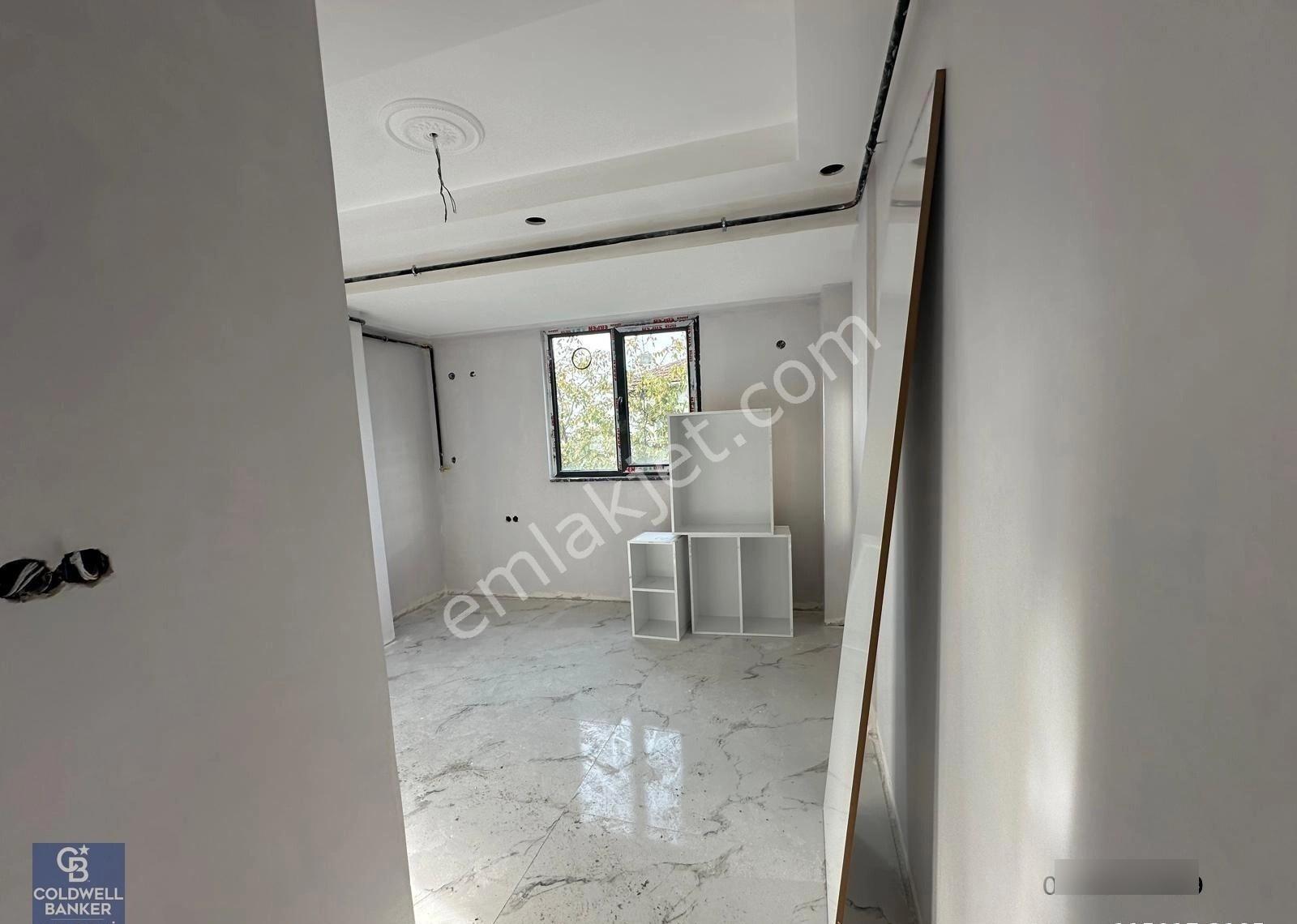 Körfez Güney Mahallesinde 2+1 Oturuma Hazır Sıfır Daire - Görsel 9
