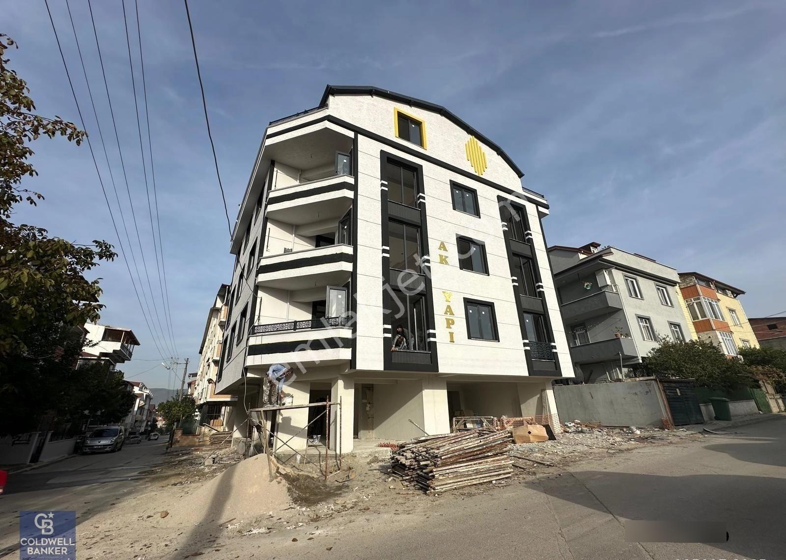 Körfez Güney Mahallesinde 2+1 Oturuma Hazır Sıfır Daire - Görsel 14