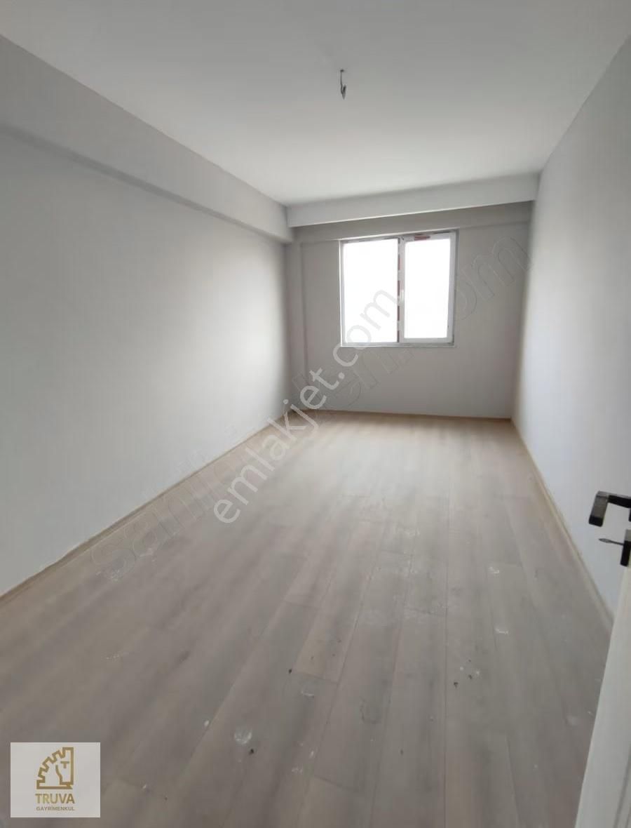 Truvadan Derebahçe'de Lüks Sıfır Geniş 3+1 Satılık Daire - Görsel 4