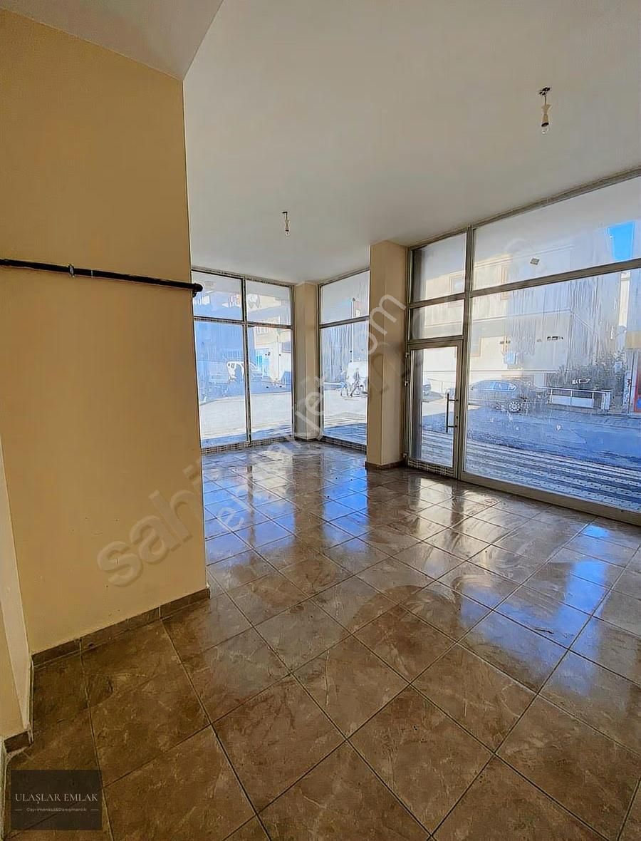 Ümraniye İnkılap Mah Cadde Üzeri 60 M2 Kiralık Dükkan - Görsel 3