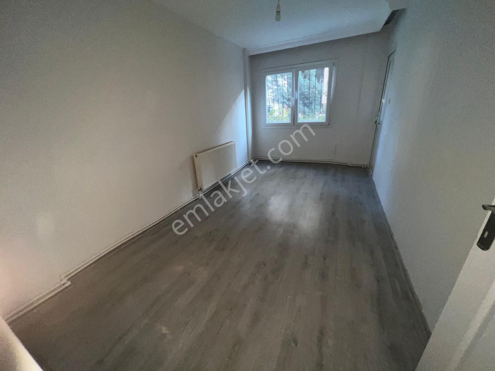 Parisadan Bulvar Üzerinde Geniş Bakımlı 3+1 Kiralık Daire - Görsel 18