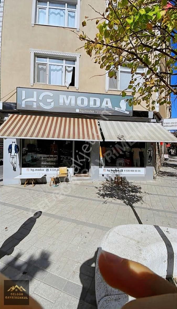 Değirmen Durağın Altında 2 Katlı Kiralık Dükkan