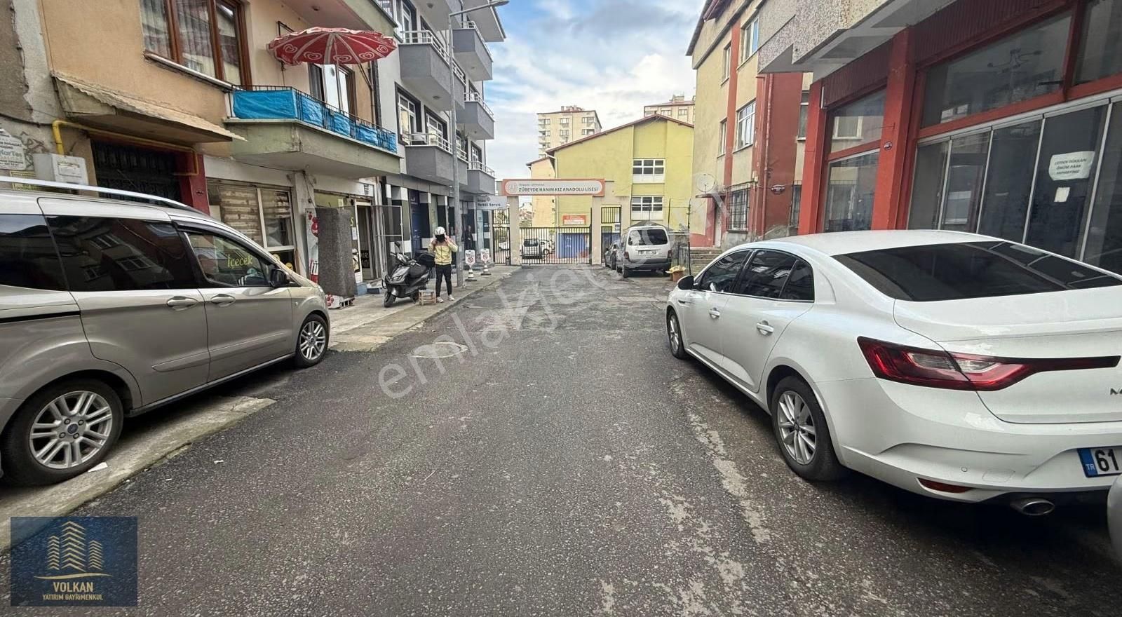 Vyg Den Merkezi Konum Kiralık Dükkan - Görsel 3