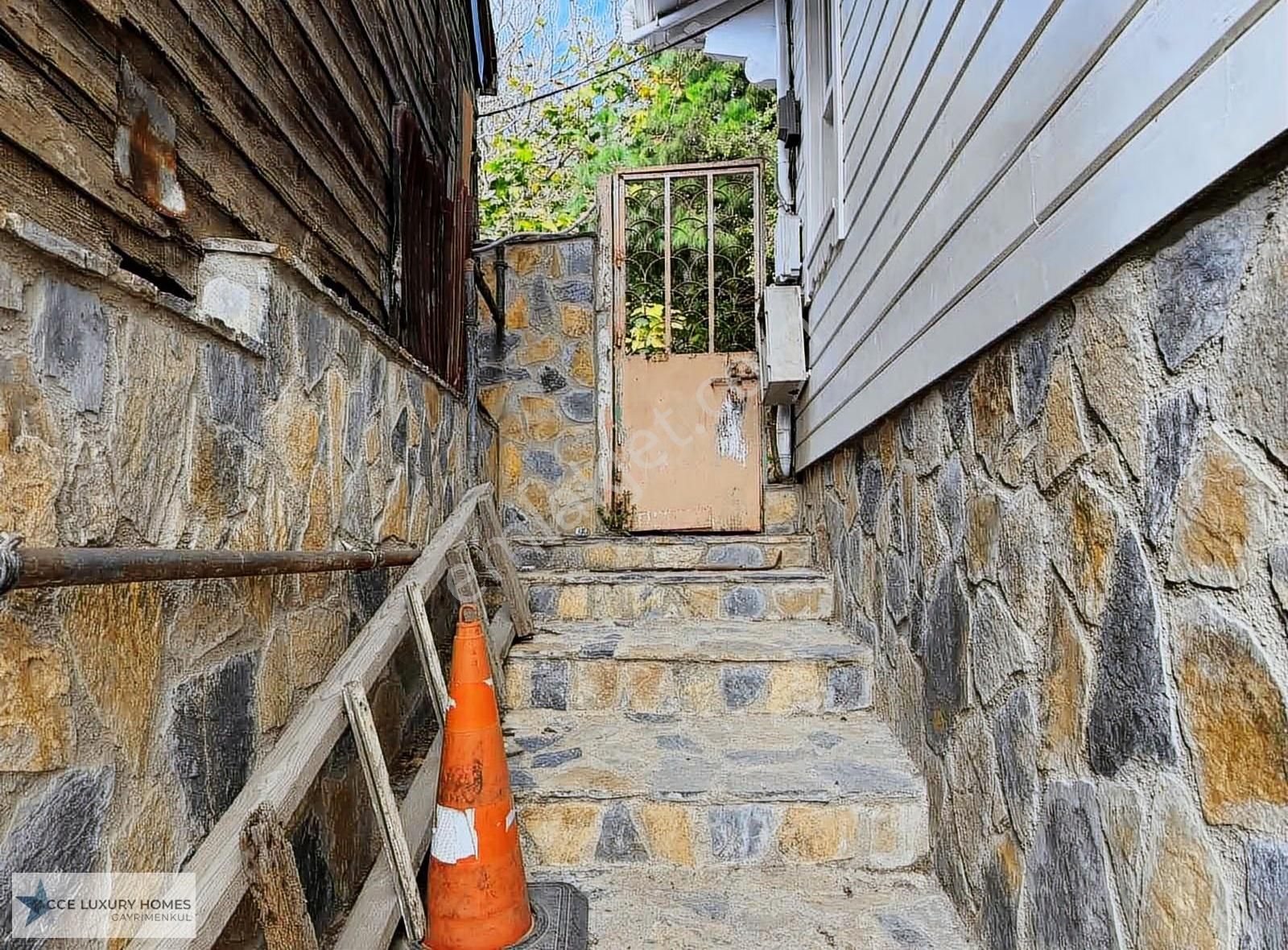 Beykoz Merkez'de Lüks Ve Özel 3 Katlı Müstakil Konak - Görsel 8