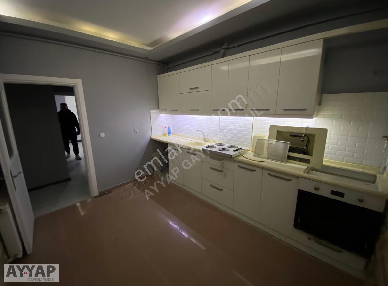 Ayyap Gayrimenkul'den Eğitim'de Kiralık 2+1 Daire - Görsel 24