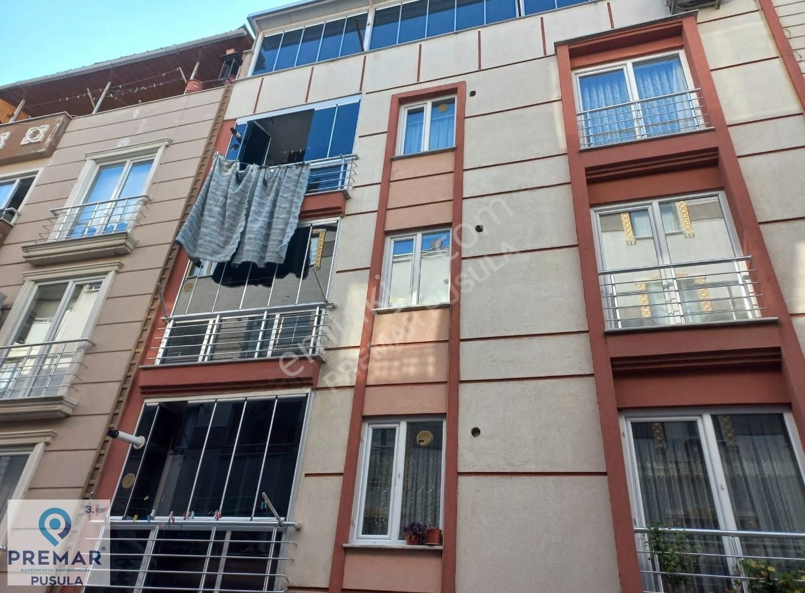 Premar Dan Cumhuriyetde Geniş Salonlu Ara Kat 2+1 Satılık Daire - Görsel 14