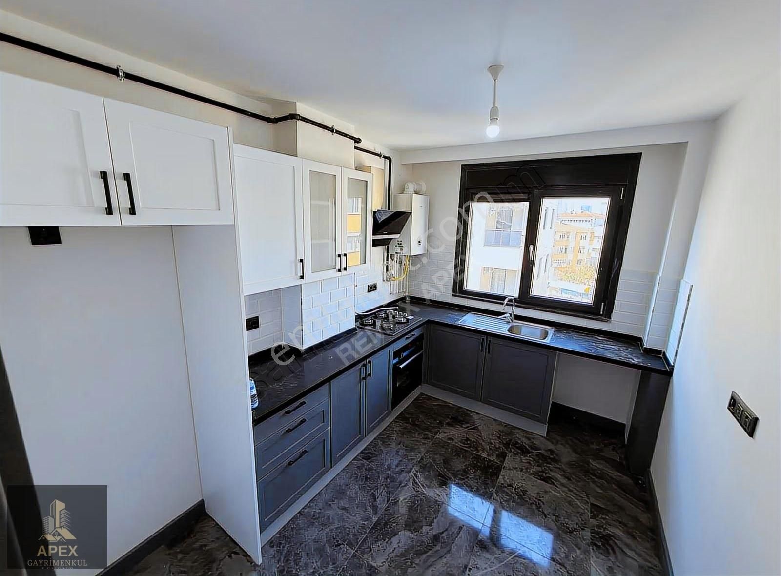 Deniz Manzaralı 3+1 Satılık Daire - Görsel 18