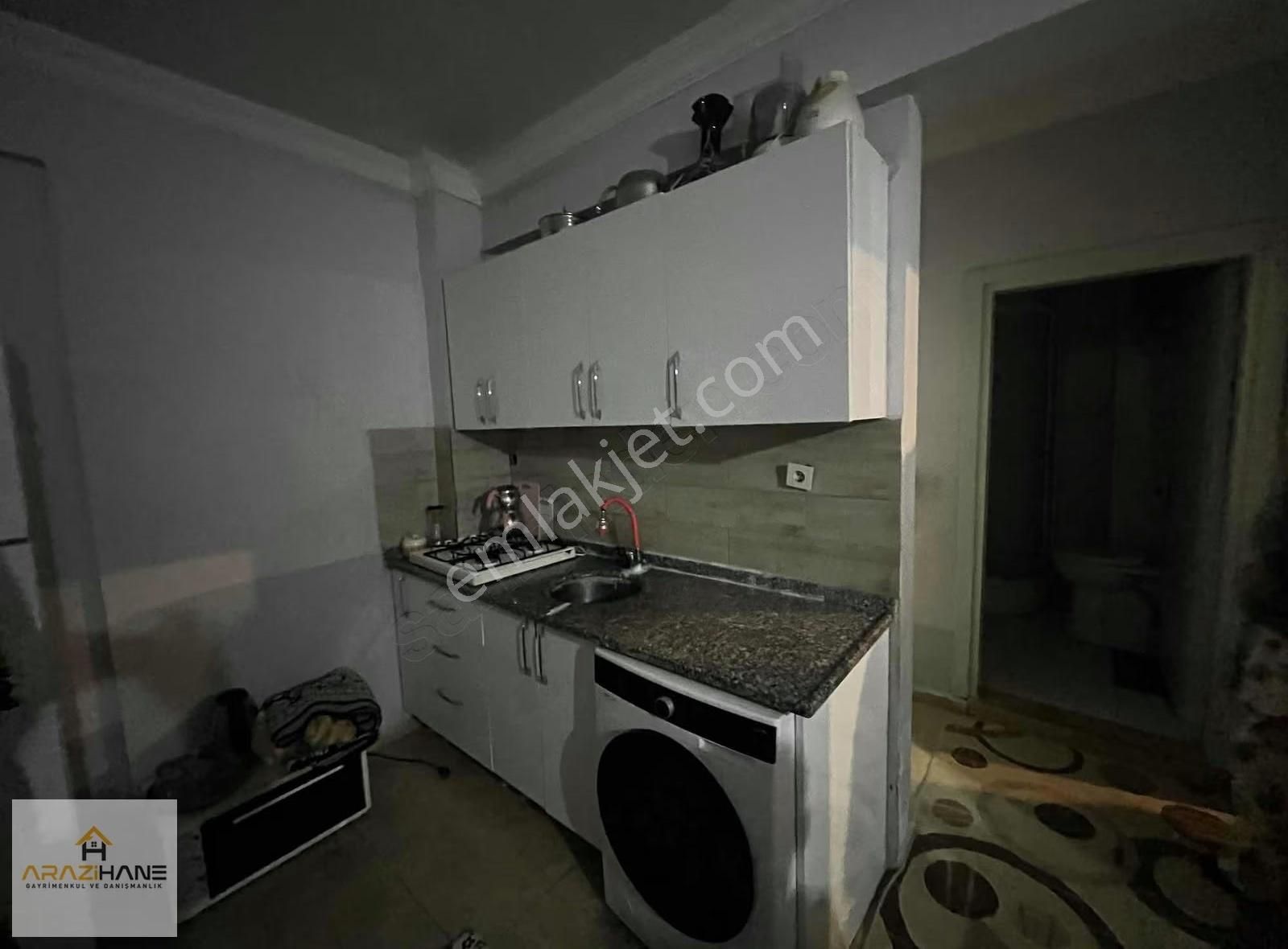 Milas Çarşı Merkezde Bahçeli 2+1 Daire - Görsel 7