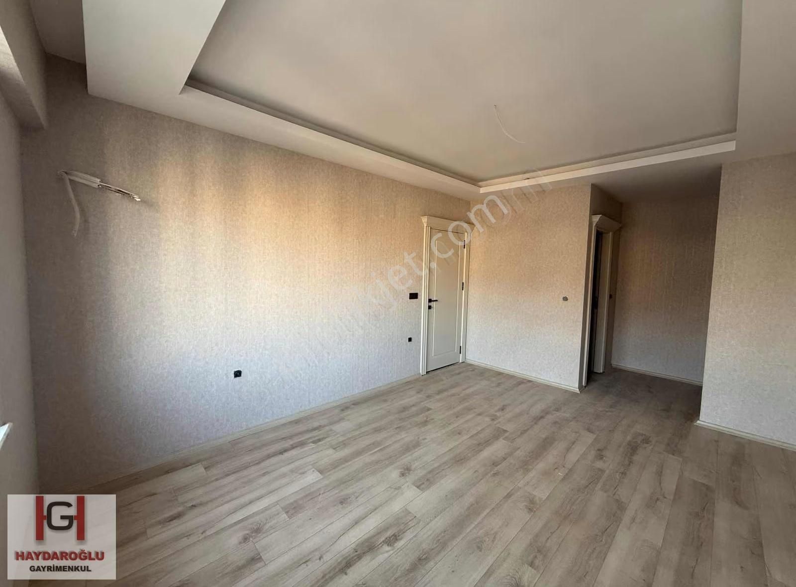 Fıstıklık'da Cadde Üzeri Satılık Sıfır 3+1 Daire - Görsel 5