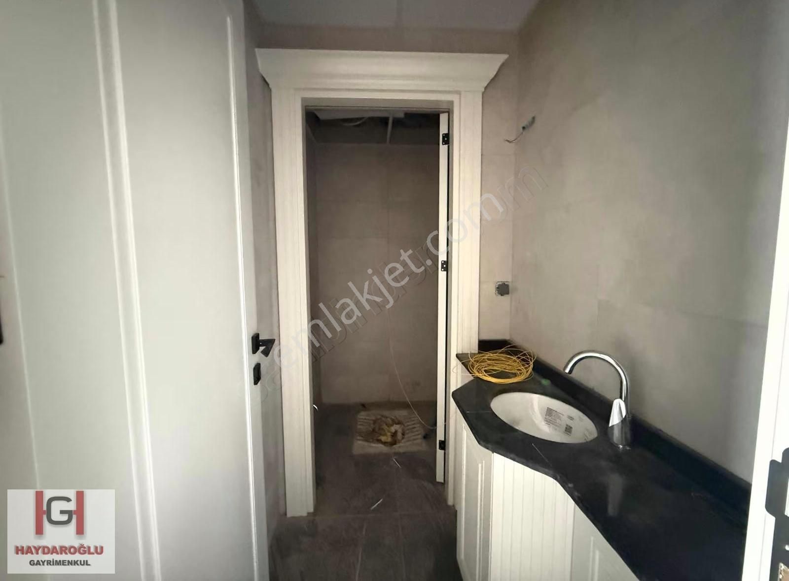 Fıstıklık'da Cadde Üzeri Satılık Sıfır 3+1 Daire - Görsel 7