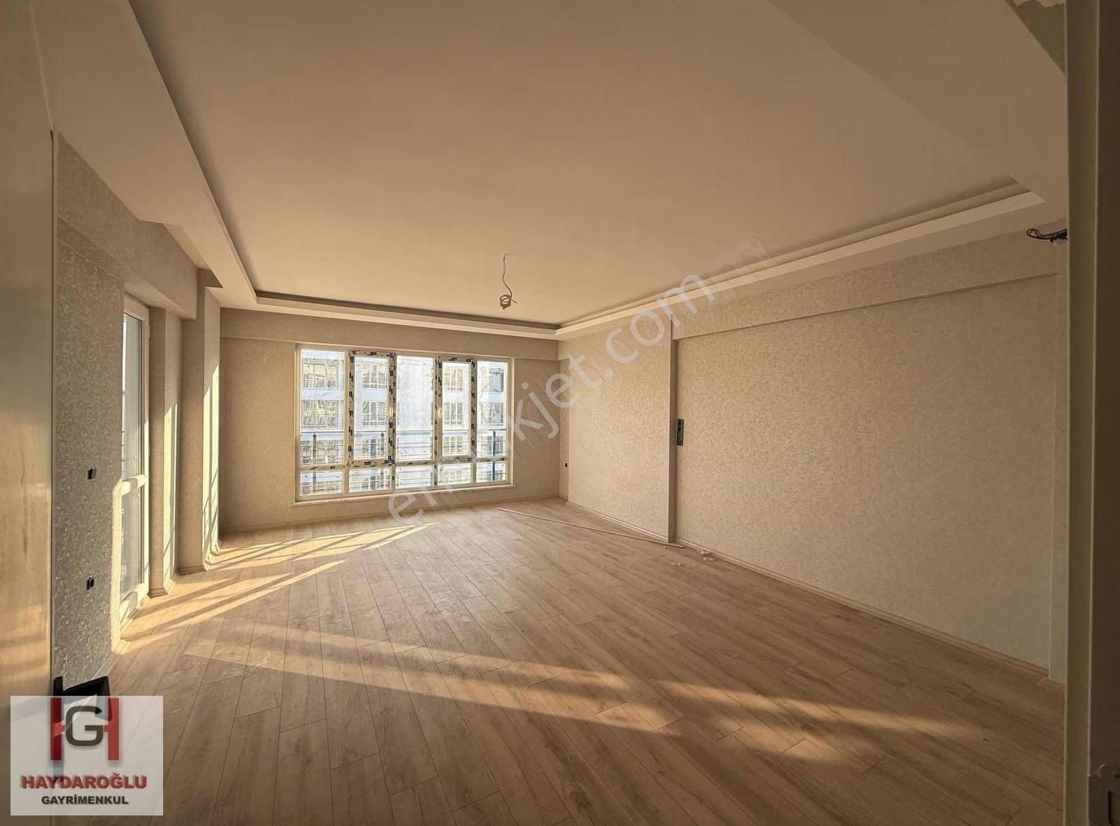 Fıstıklık'da Cadde Üzeri Satılık Sıfır 3+1 Daire - Görsel 19