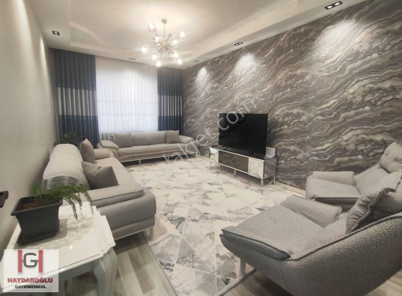 Şehirgösteren'de Park Manzaralı Bakımlı Satılık 4+1 Daire - Görsel 21