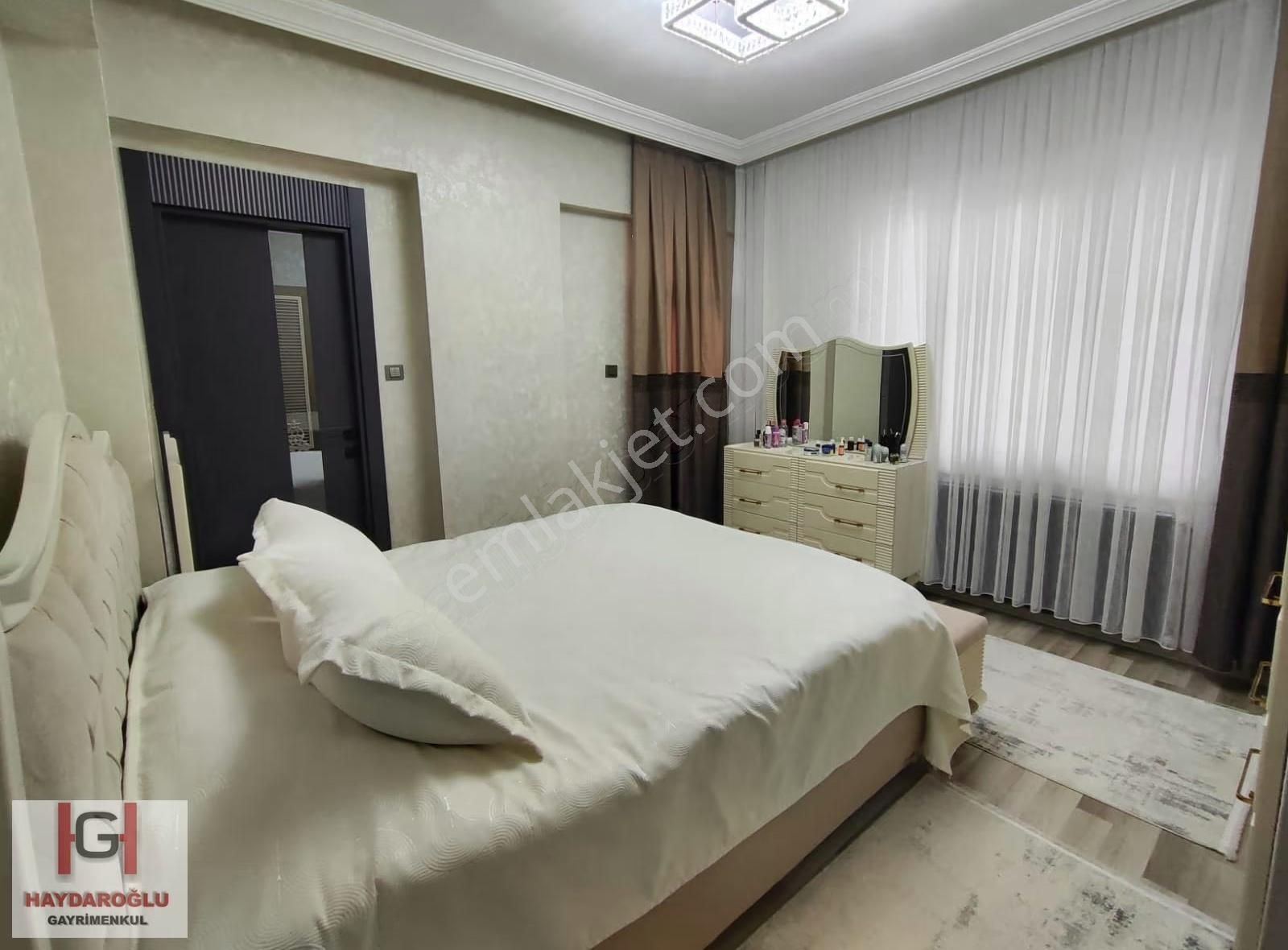 Şehirgösteren'de Park Manzaralı Bakımlı Satılık 4+1 Daire - Görsel 5