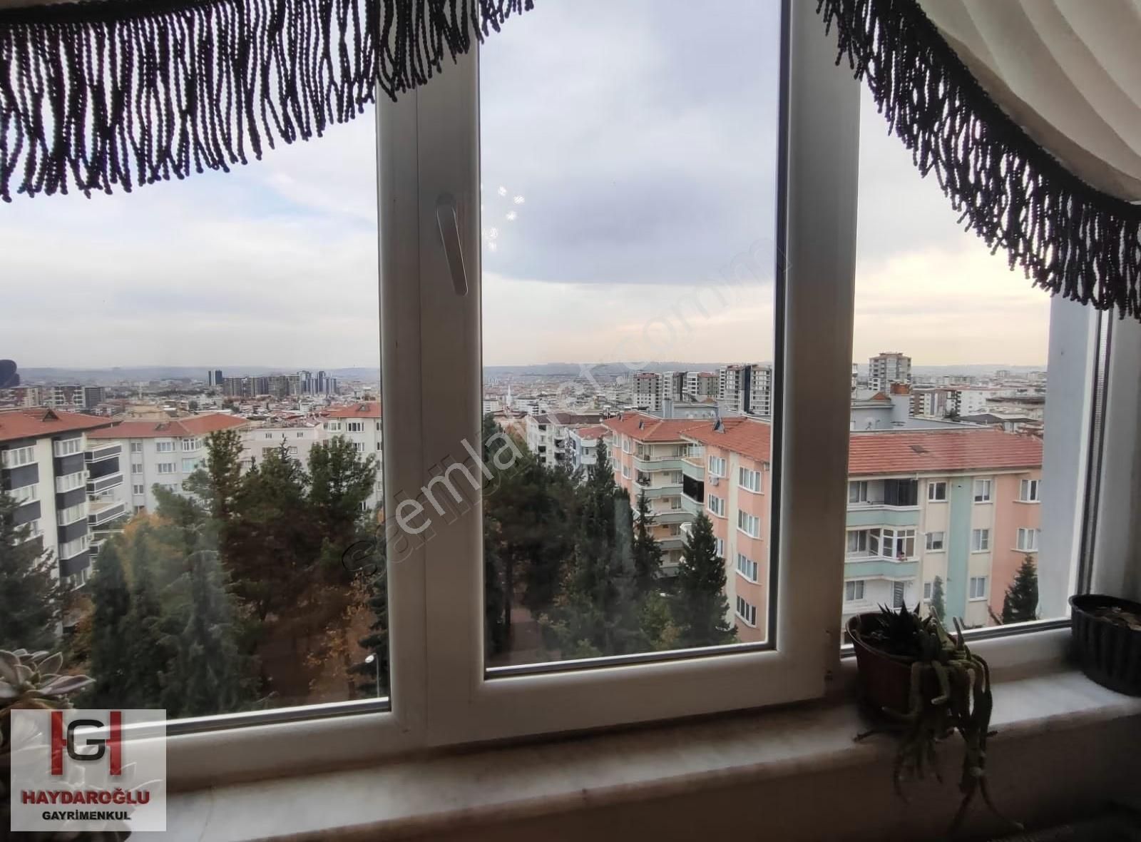 Şehirgösteren'de Park Manzaralı Bakımlı Satılık 4+1 Daire - Görsel 11