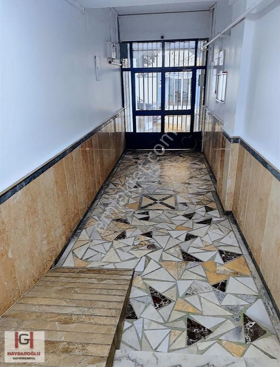 Değirmiçem Ana Cadde Üzeri Satılık Ara Kat 3+1 Daire - Görsel 4