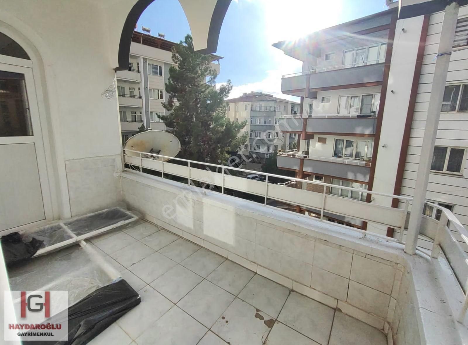 Değirmiçem Ana Cadde Üzeri Satılık Ara Kat 3+1 Daire - Görsel 5