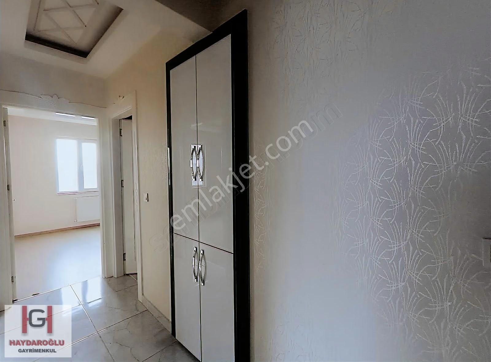 Gaziantep Şehitkamil Seyrantepe Mah'de 2+1 Satılık Arakat Daire - Görsel 2