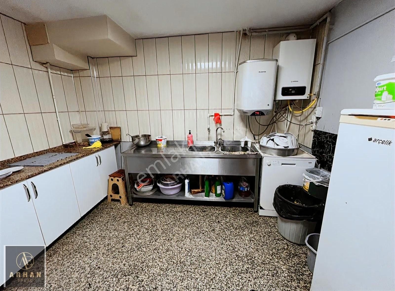 Arhan Emlak'tan Yüksek Cirolu Devren Kiralık Restorant - Görsel 4