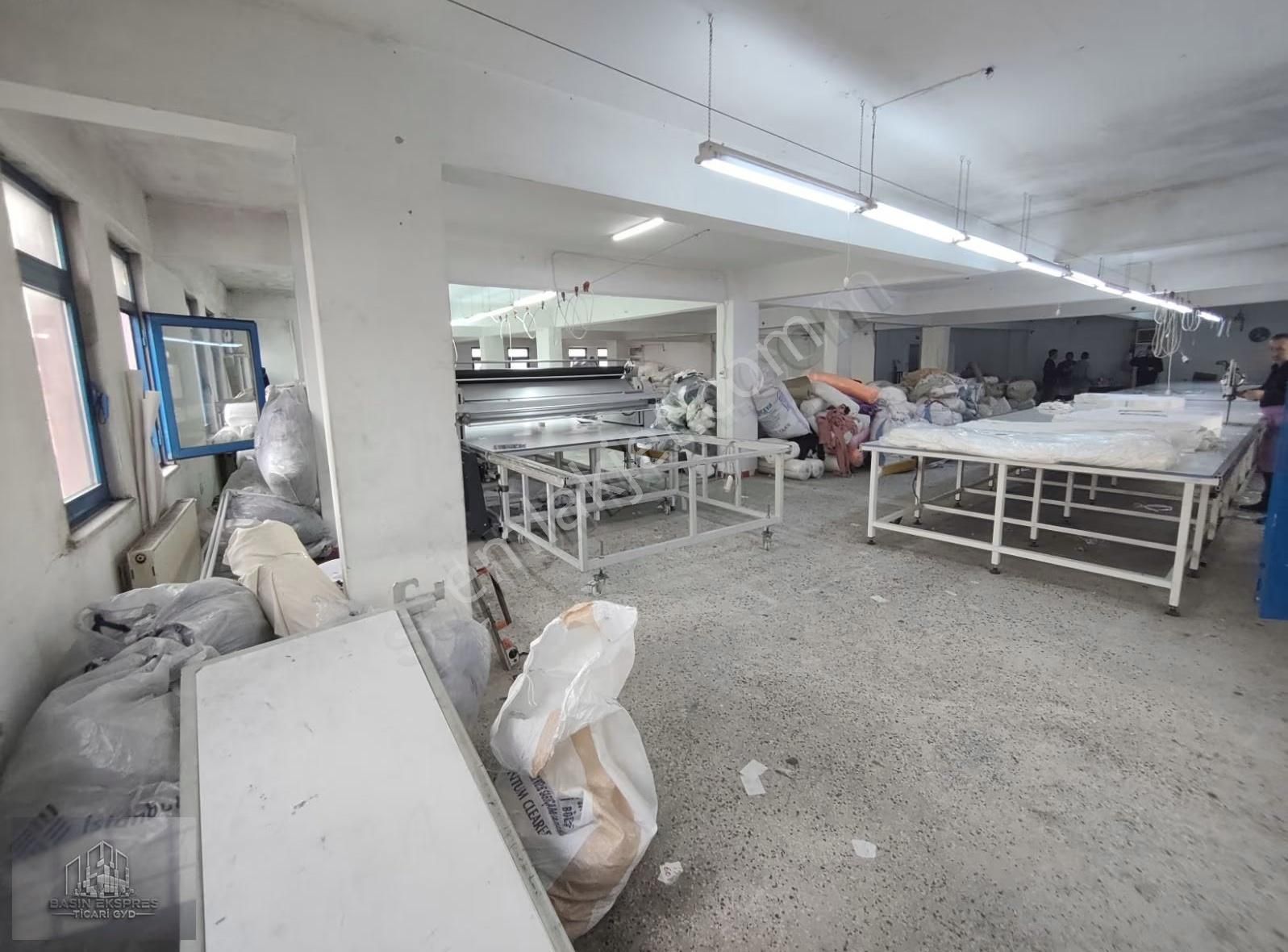 Sulyapıdan Hürriyette Kiralık 475m2imalata Atölyeye Uygun İşyeri - Görsel 4