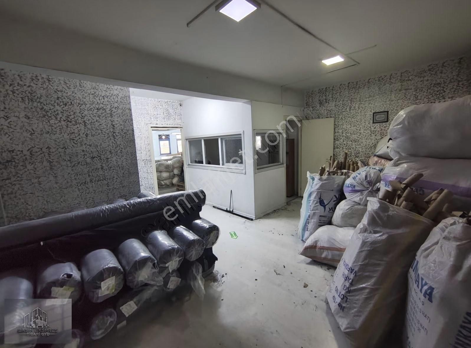 Sulyapıdan Hürriyette Kiralık 475m2imalata Atölyeye Uygun İşyeri - Görsel 7