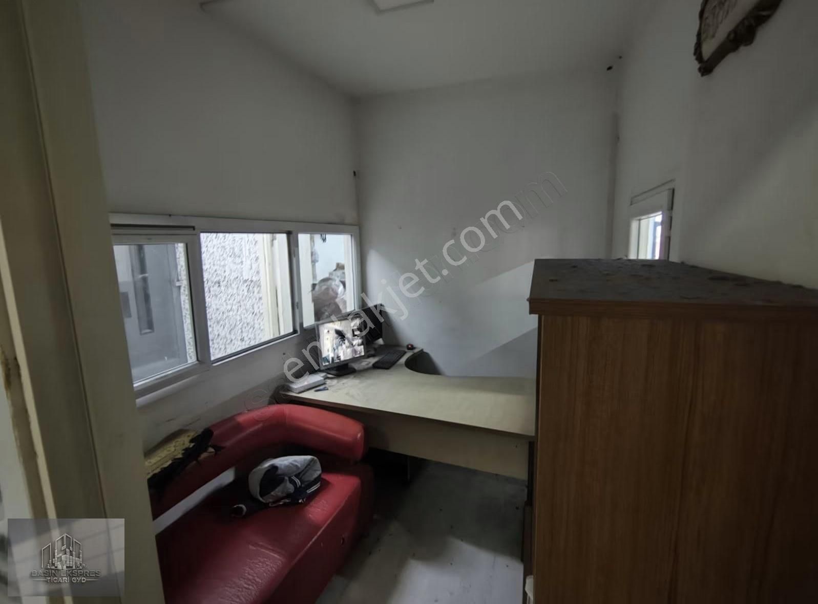 Sulyapıdan Hürriyette Kiralık 475m2imalata Atölyeye Uygun İşyeri - Görsel 25