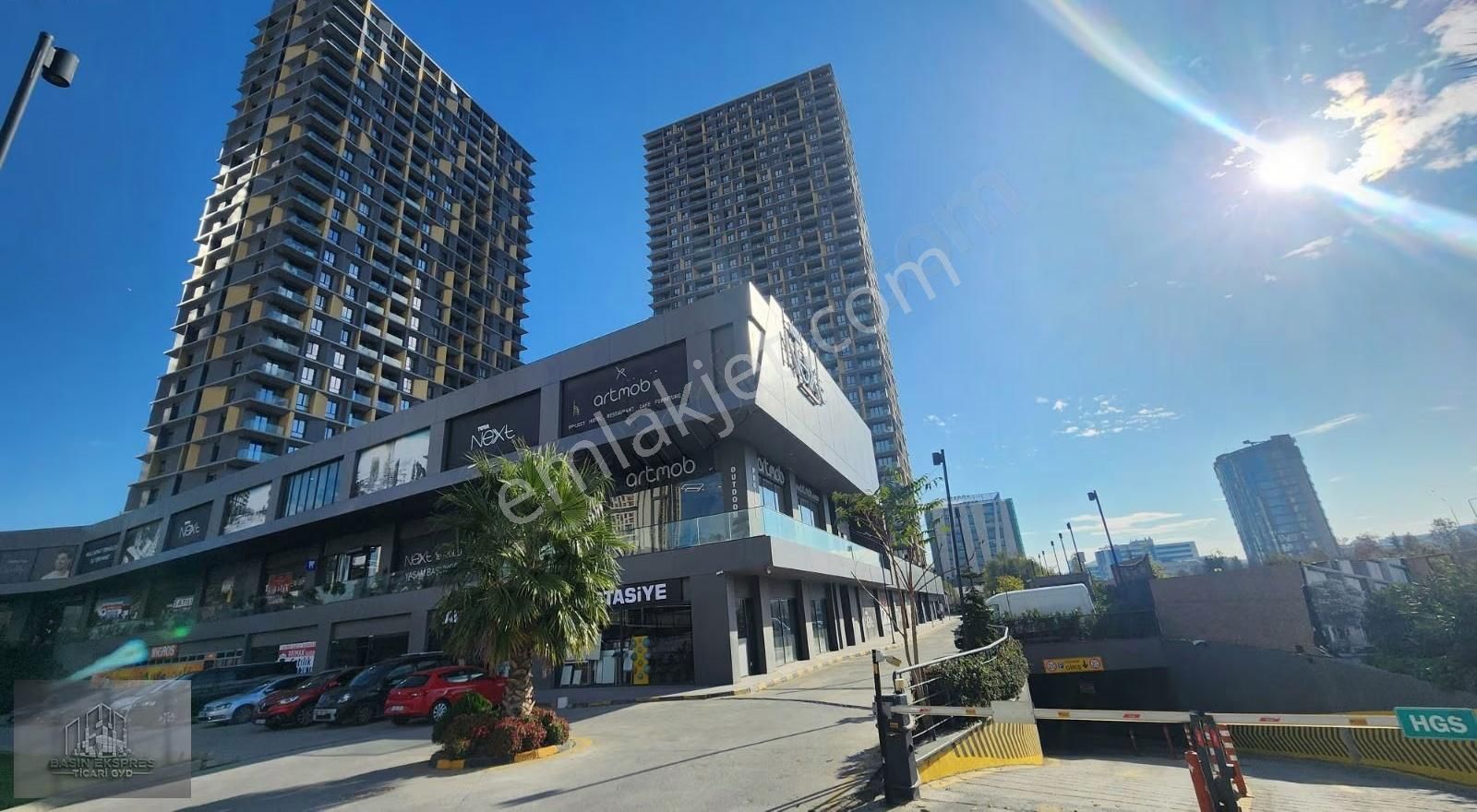 Toya Next 'de 4+1 Panoramik Manzaralı 190 M2 Satılık Daire