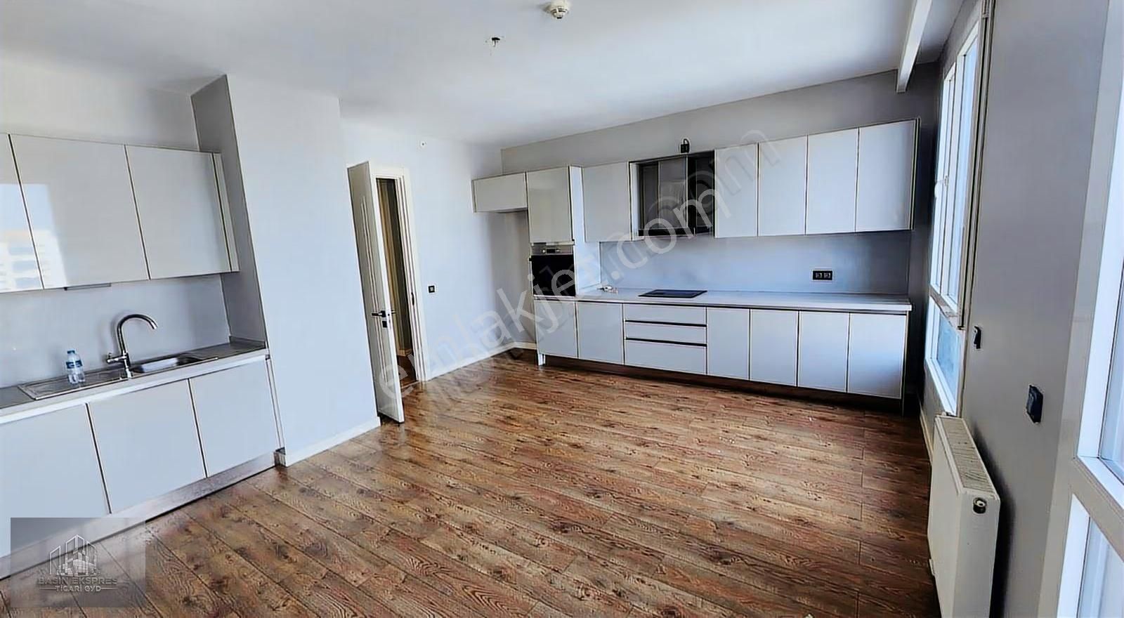 Toya Next 'de 4+1 Panoramik Manzaralı 190 M2 Satılık Daire - Görsel 4