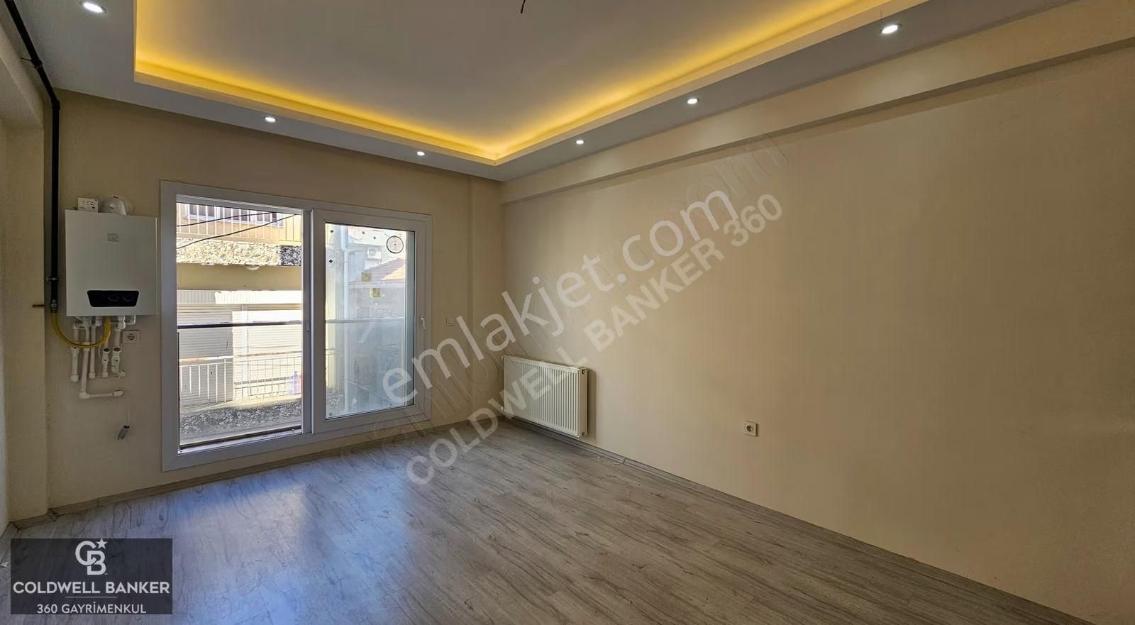 İzmir Çiğli'de Ara Kat Doğalgazlı Merkezde 1+1 Kiralık Daire - Görsel 3