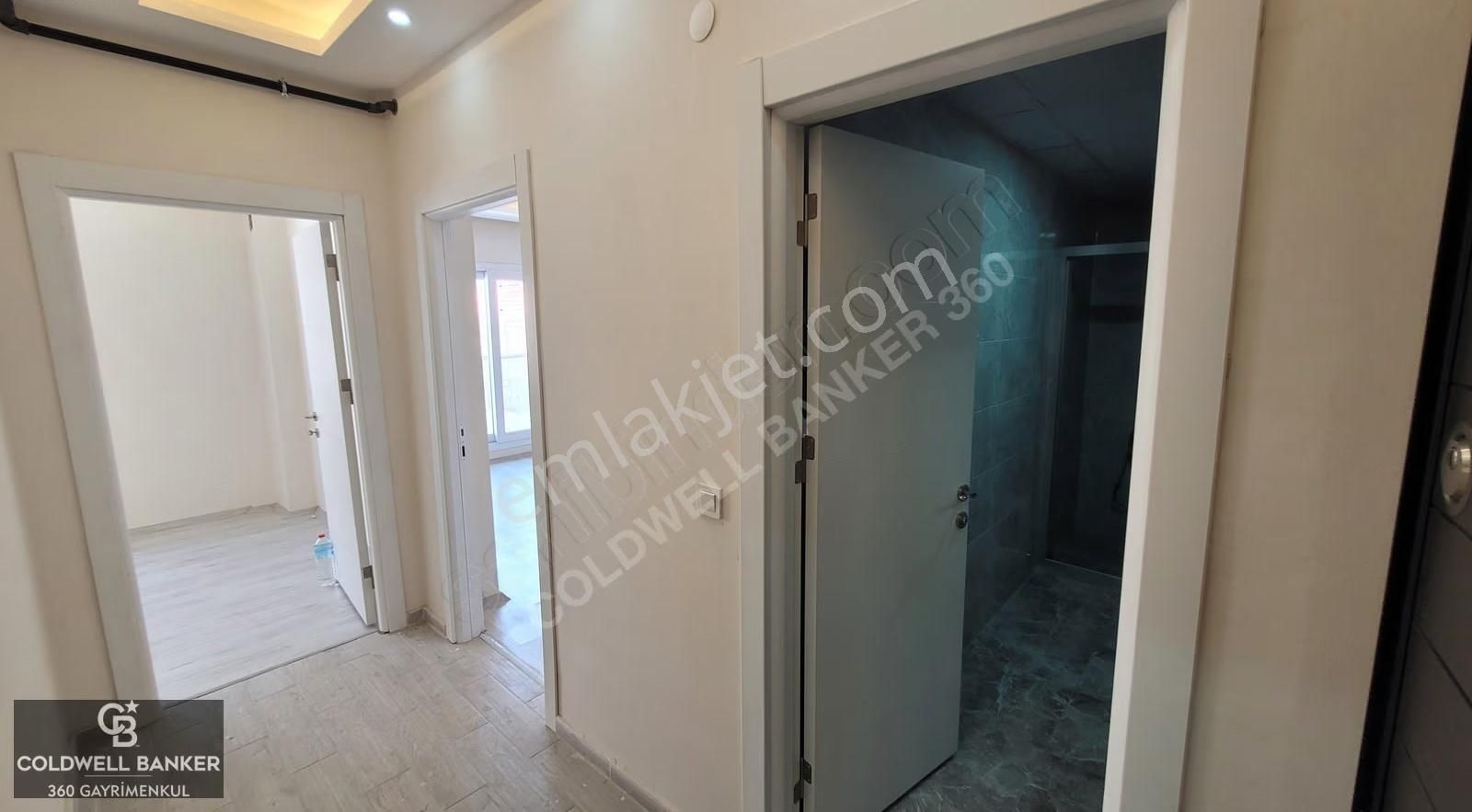 İzmir Çiğli'de Ara Kat Doğalgazlı Merkezde 1+1 Kiralık Daire - Görsel 16