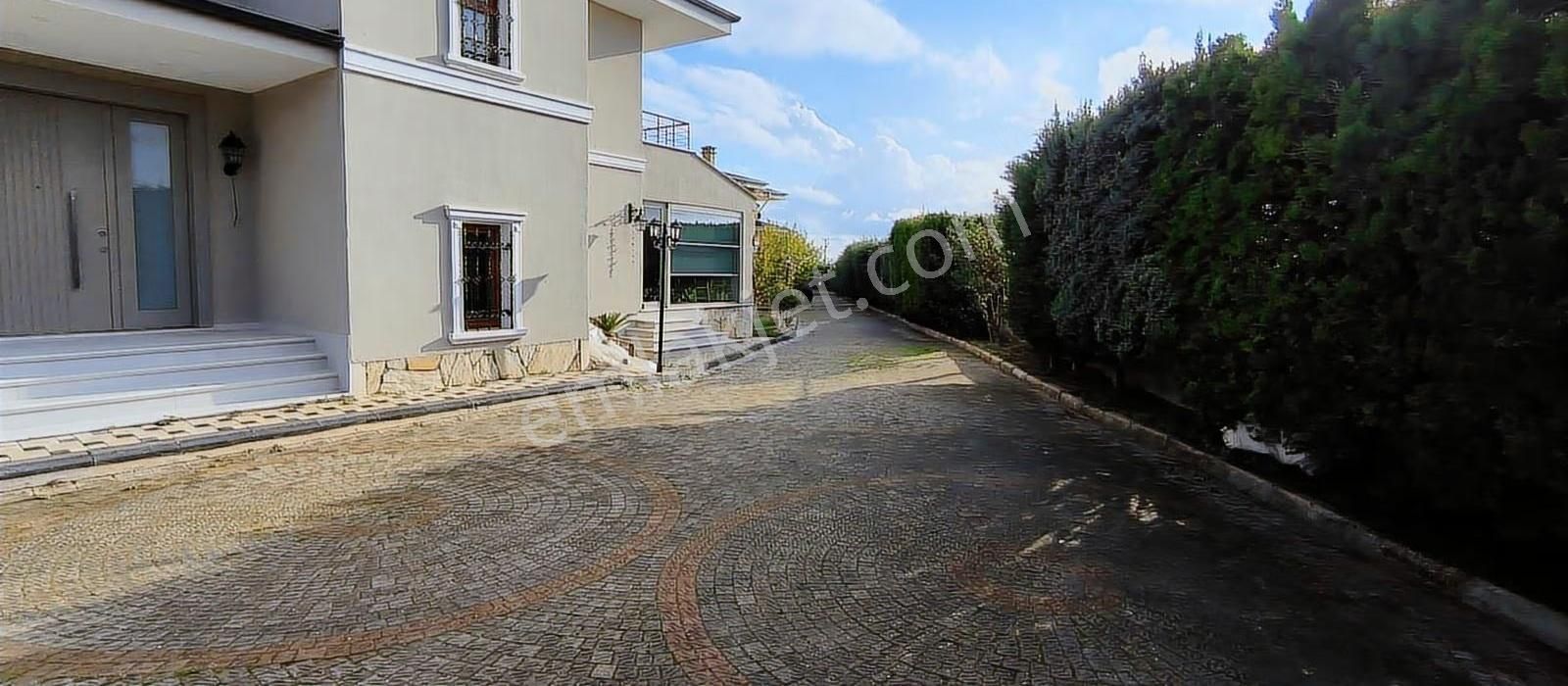 Bahçeli Lüks Villa - Görsel 31