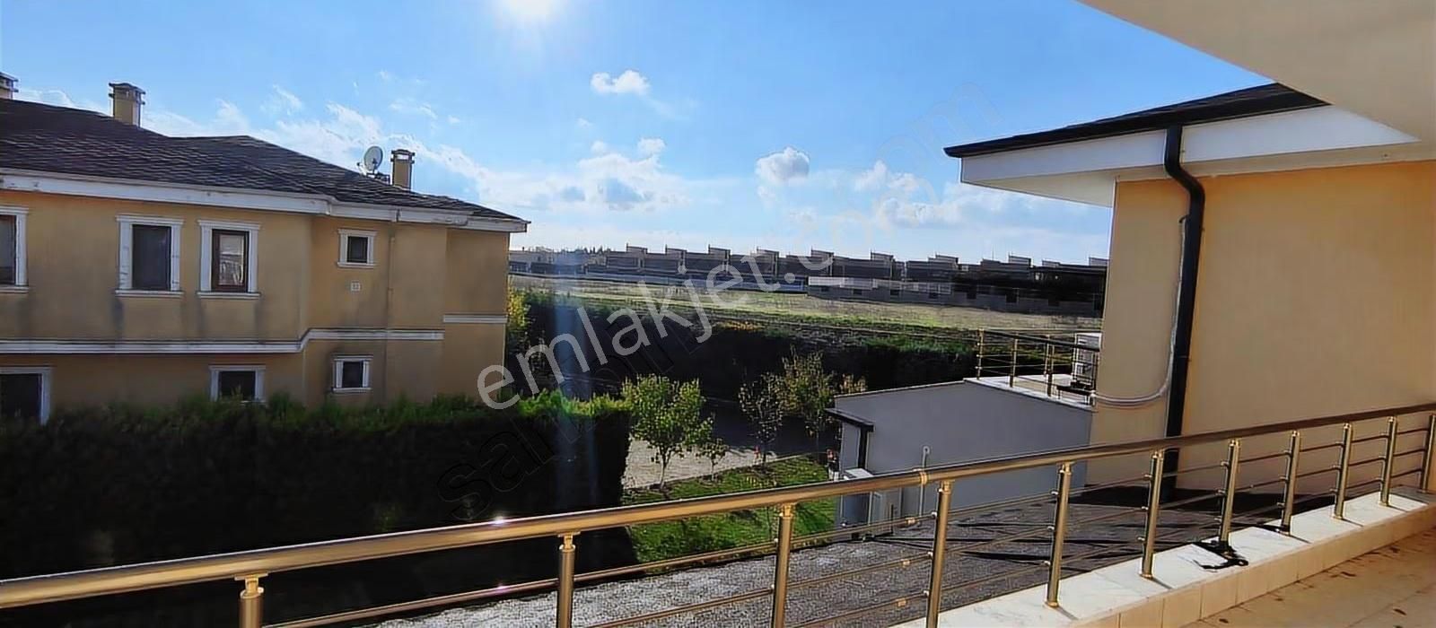Bahçeli Lüks Villa - Görsel 18