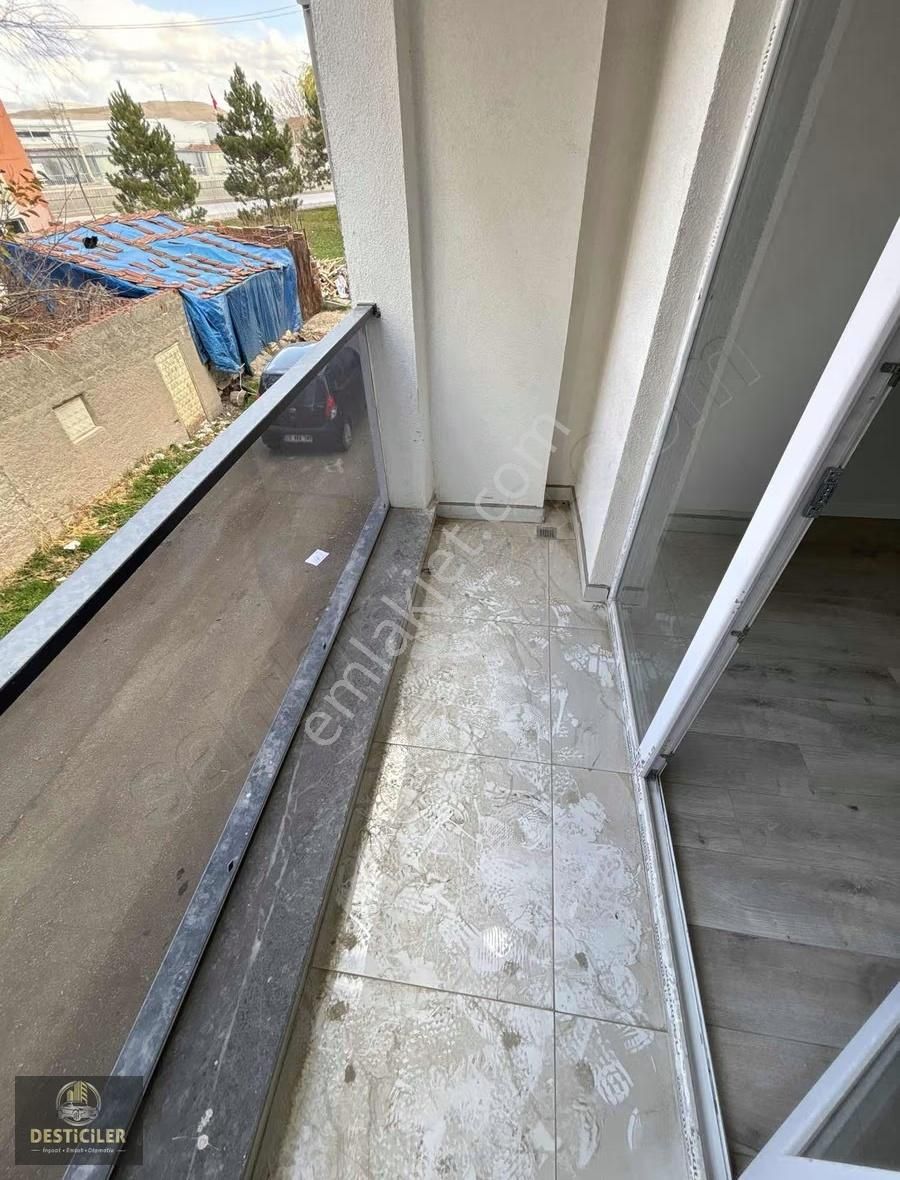 Om-desticiler Zafer Mah. Özel Garajlı Lüks 2+1 - Görsel 13
