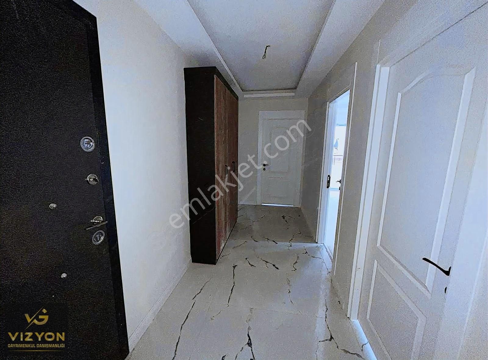 Vizyon Gayrimenkul'den Bahçelievler'de Sıfır 3+1 Satılık Daire