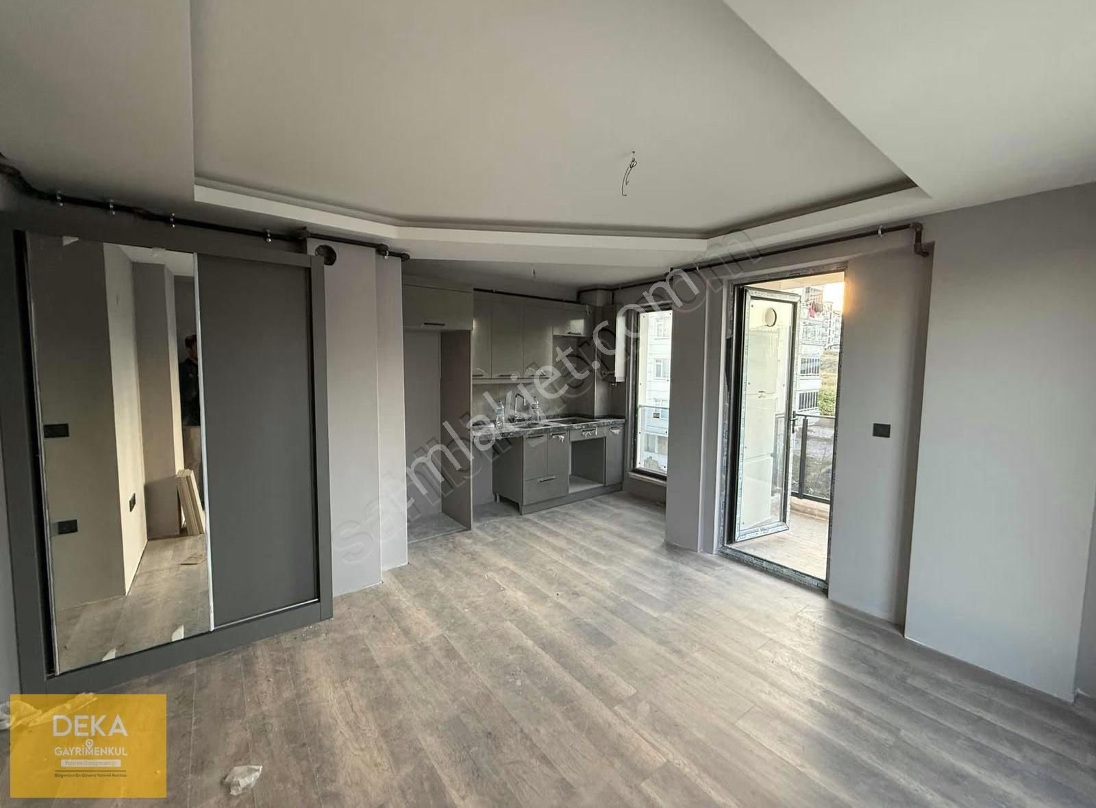 Deka Gayrimenkul'den Körfez Mah. Mükemmel Konumda Lüx 1+1 Daire - Görsel 9