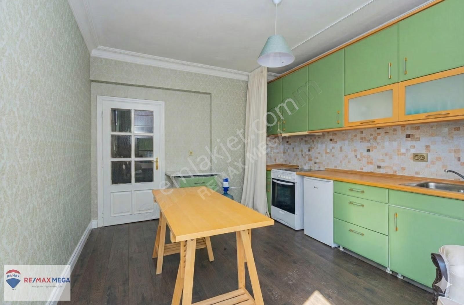 Liman Mahallesi Denize Yürüme Mesafesinde 3+1 Daire - Görsel 15