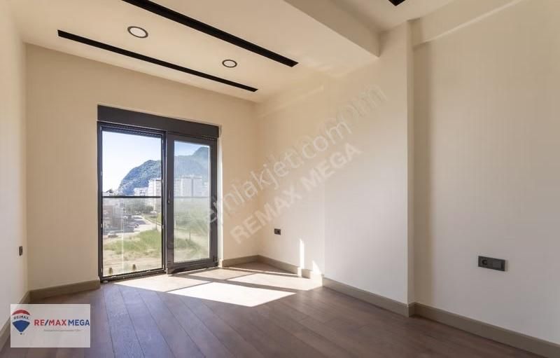 Sarısu'da Havuzlu Ve Kapalı Otoparklı Vista Concept 1+1 Daire - Görsel 23