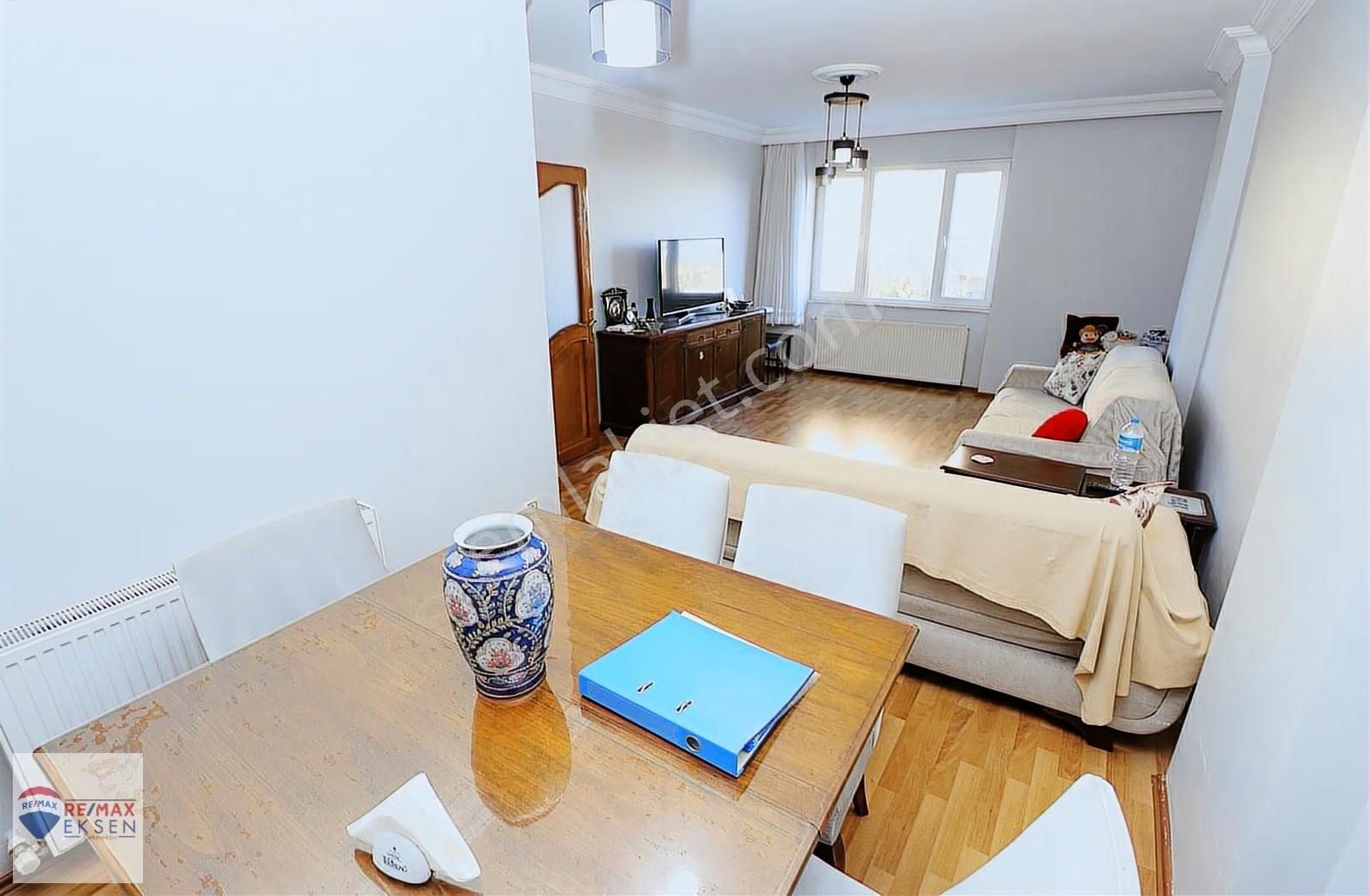 Beykoz Rüzgarlıbahçede Manzaralı, Yenilenmiş, Ferah 3+1 Daire! - Görsel 2
