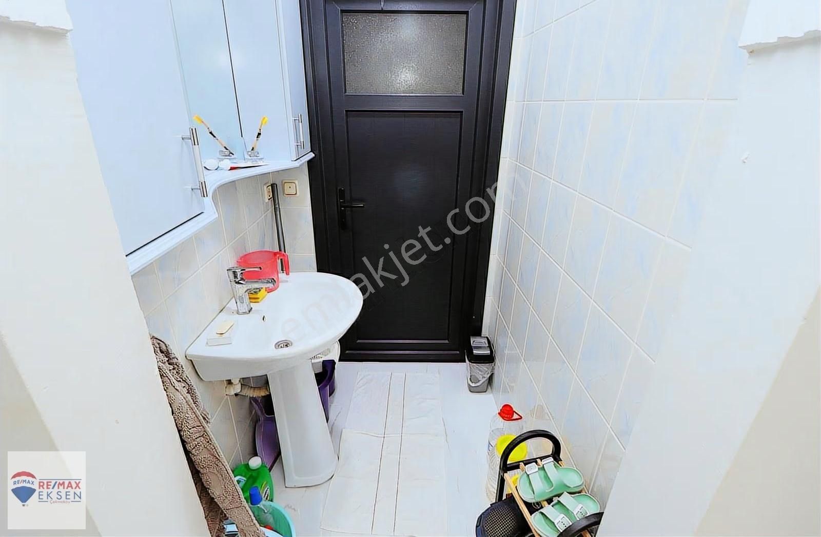 Beykoz Rüzgarlıbahçede Manzaralı, Yenilenmiş, Ferah 3+1 Daire! - Görsel 14