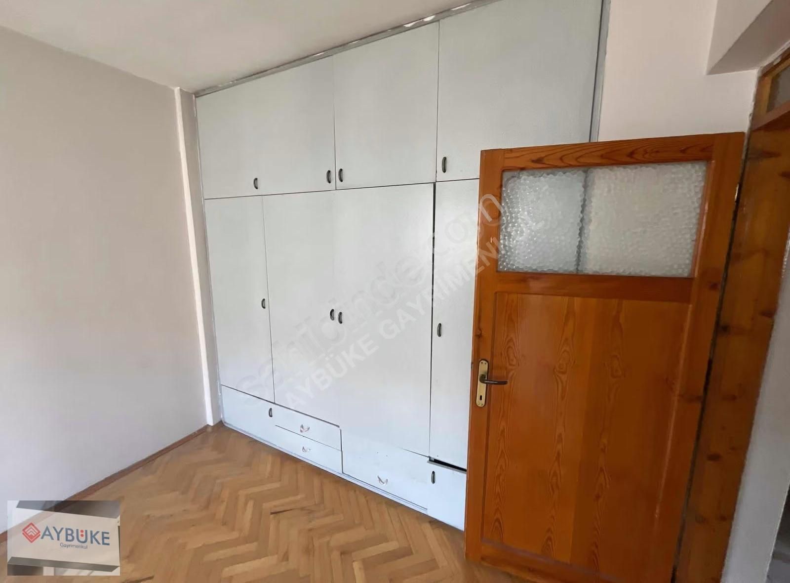 Aybüke'den Gazi Okulu Yanı Fırsat Ofis İşyeri Ev - Görsel 2